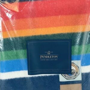 New, in bag, Full size Crater Lake National Park  Wool Blanket